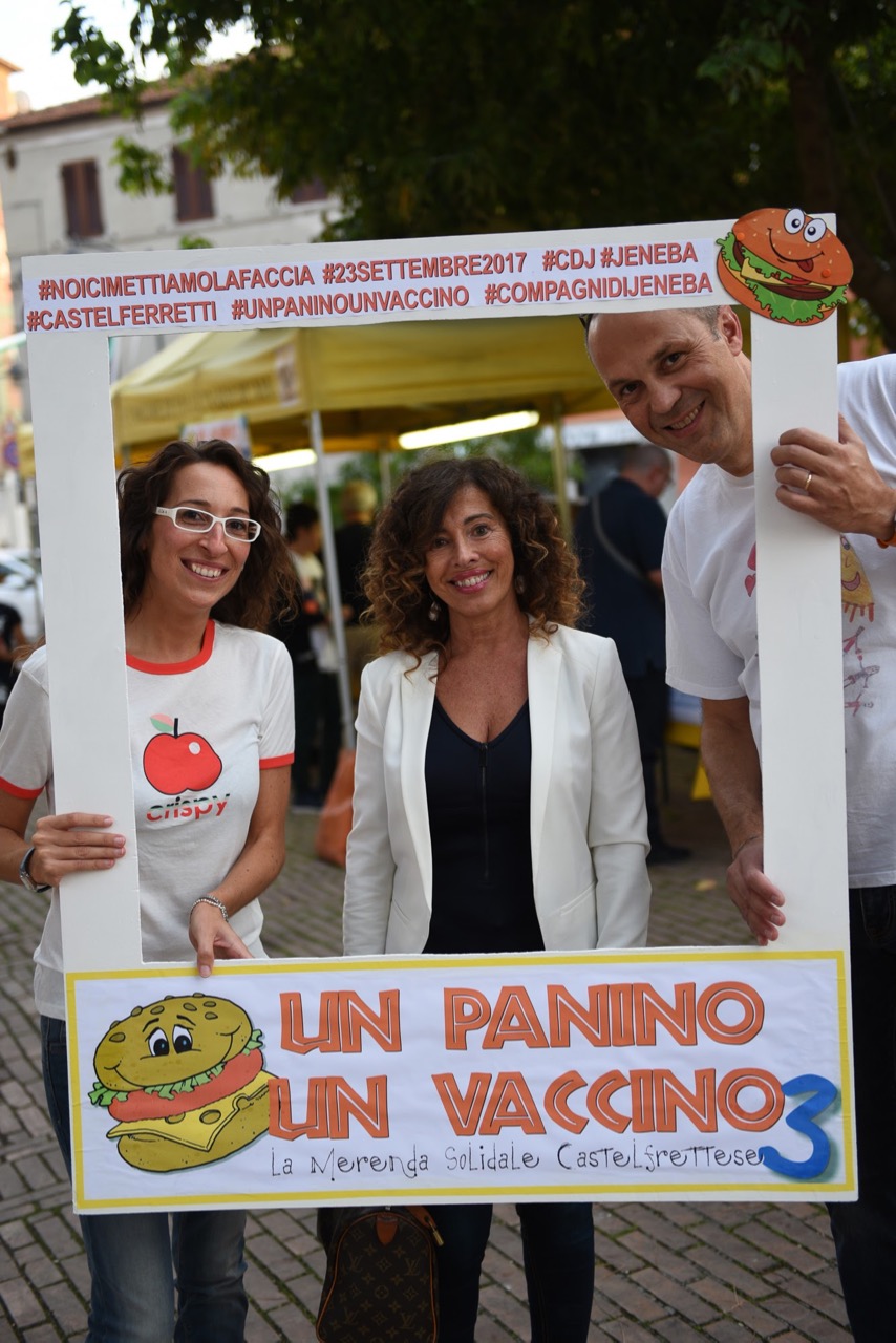 Merenda Solidale "UN PANINO UN VACCINO 2017"