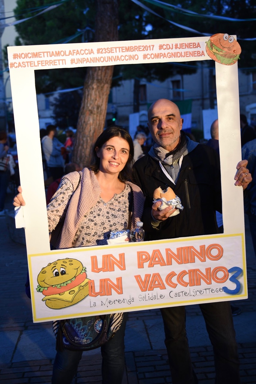 Merenda Solidale "UN PANINO UN VACCINO 2017"