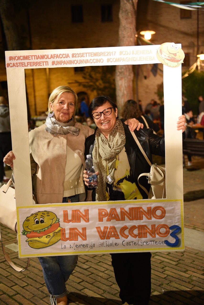 Merenda Solidale "UN PANINO UN VACCINO 2017"