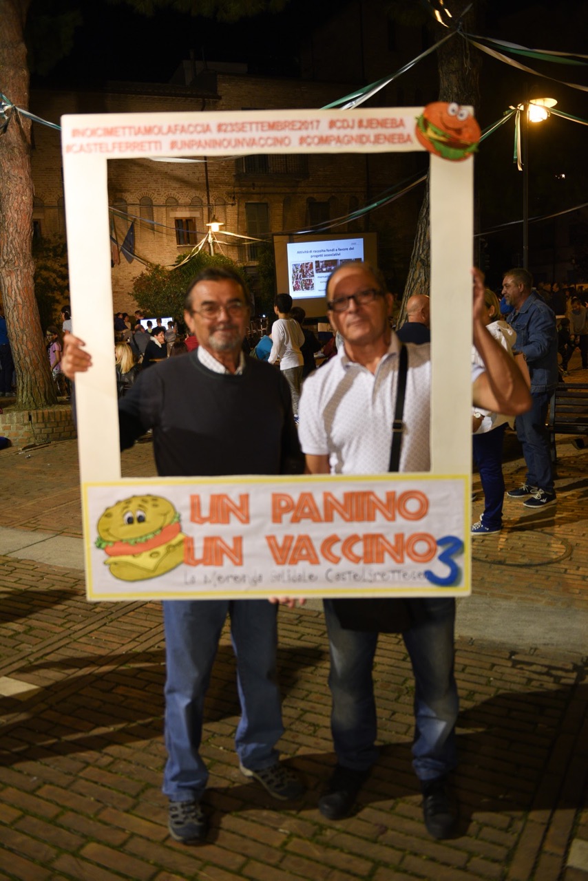 Merenda Solidale "UN PANINO UN VACCINO 2017"