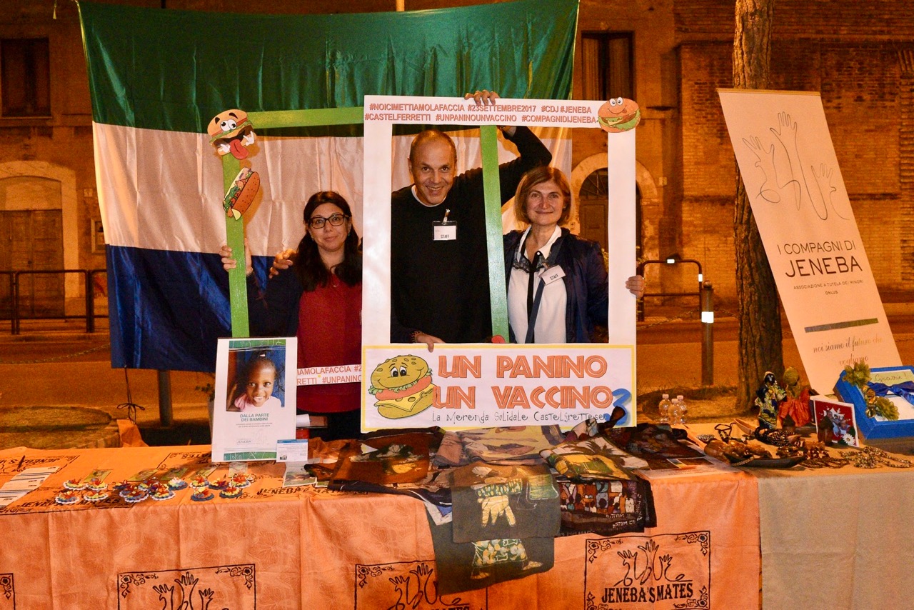 Merenda Solidale "UN PANINO UN VACCINO 2017"