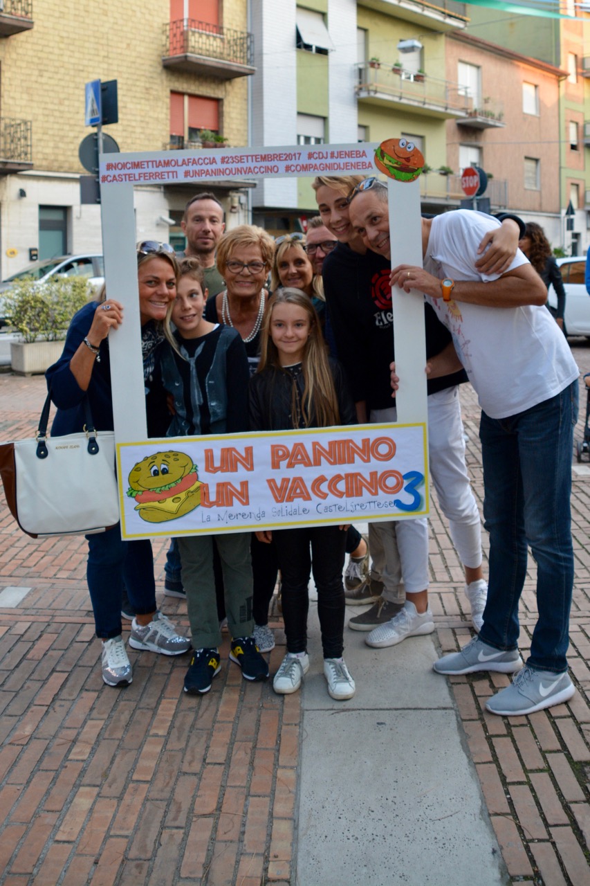 Merenda Solidale "UN PANINO UN VACCINO 2017"